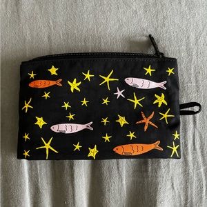 Baggu small go pouch - star fish